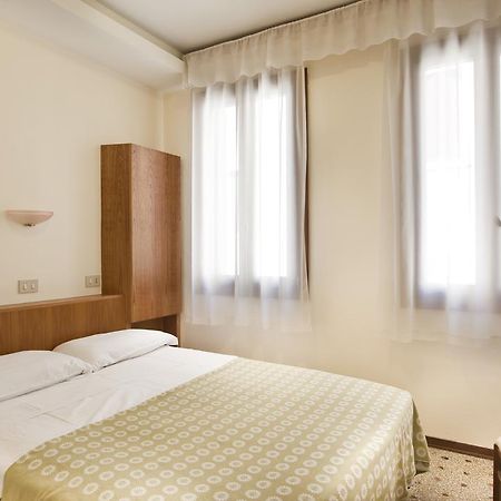 Hotel San Fantin Venise Chambre photo